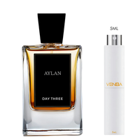 SAMPLE - Day Three Fragrances Aylan Extrait