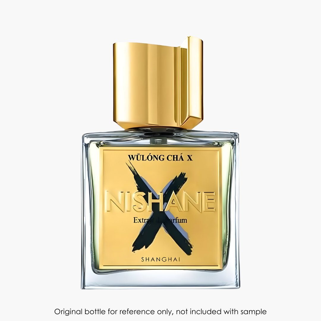 Nishane Wulong Cha X Extrait by Nishane for Unisex — fragrance bottle close-up | Venba Fragrance